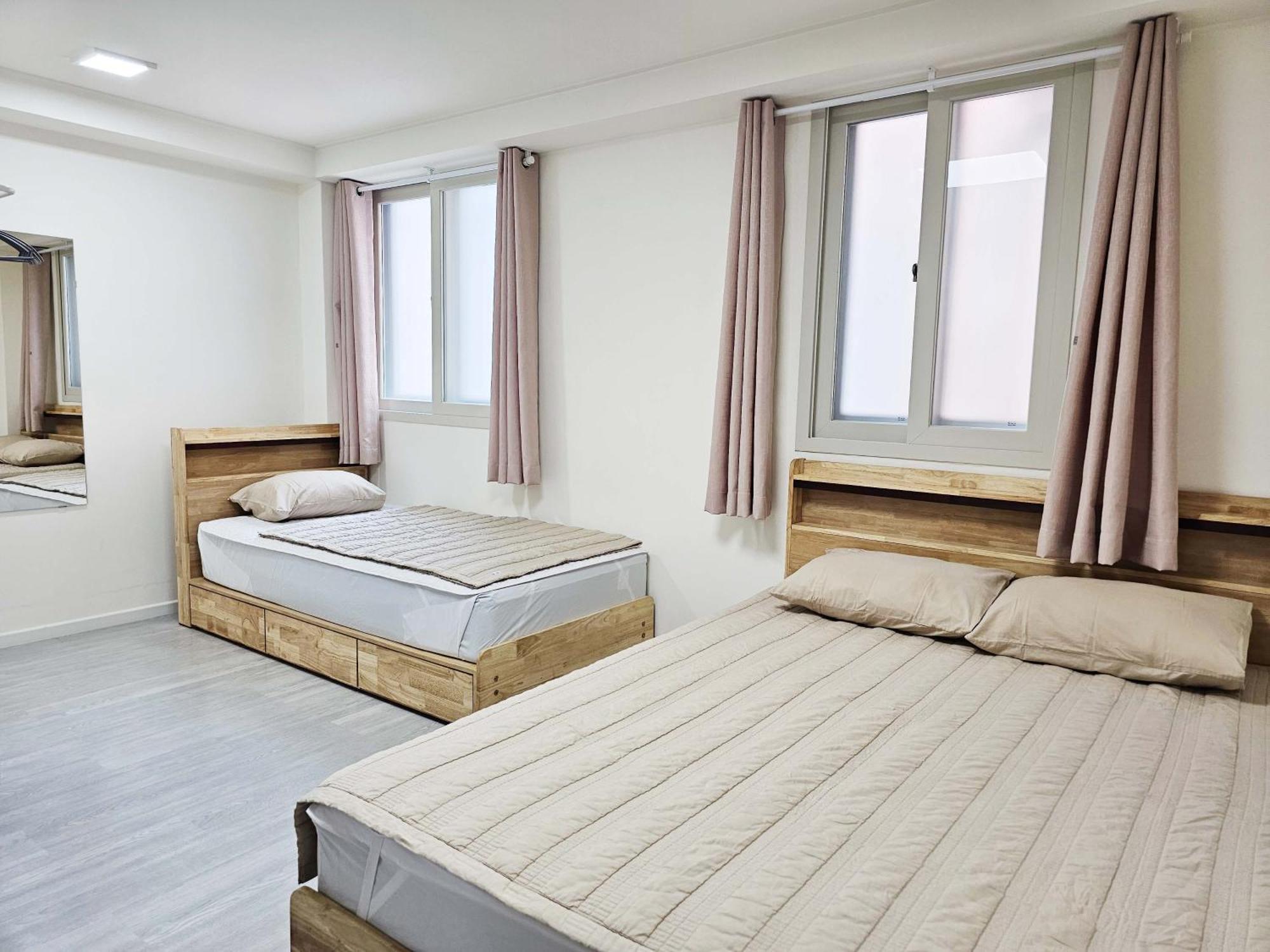 Boa Travel House Hostel Seoul Exterior photo