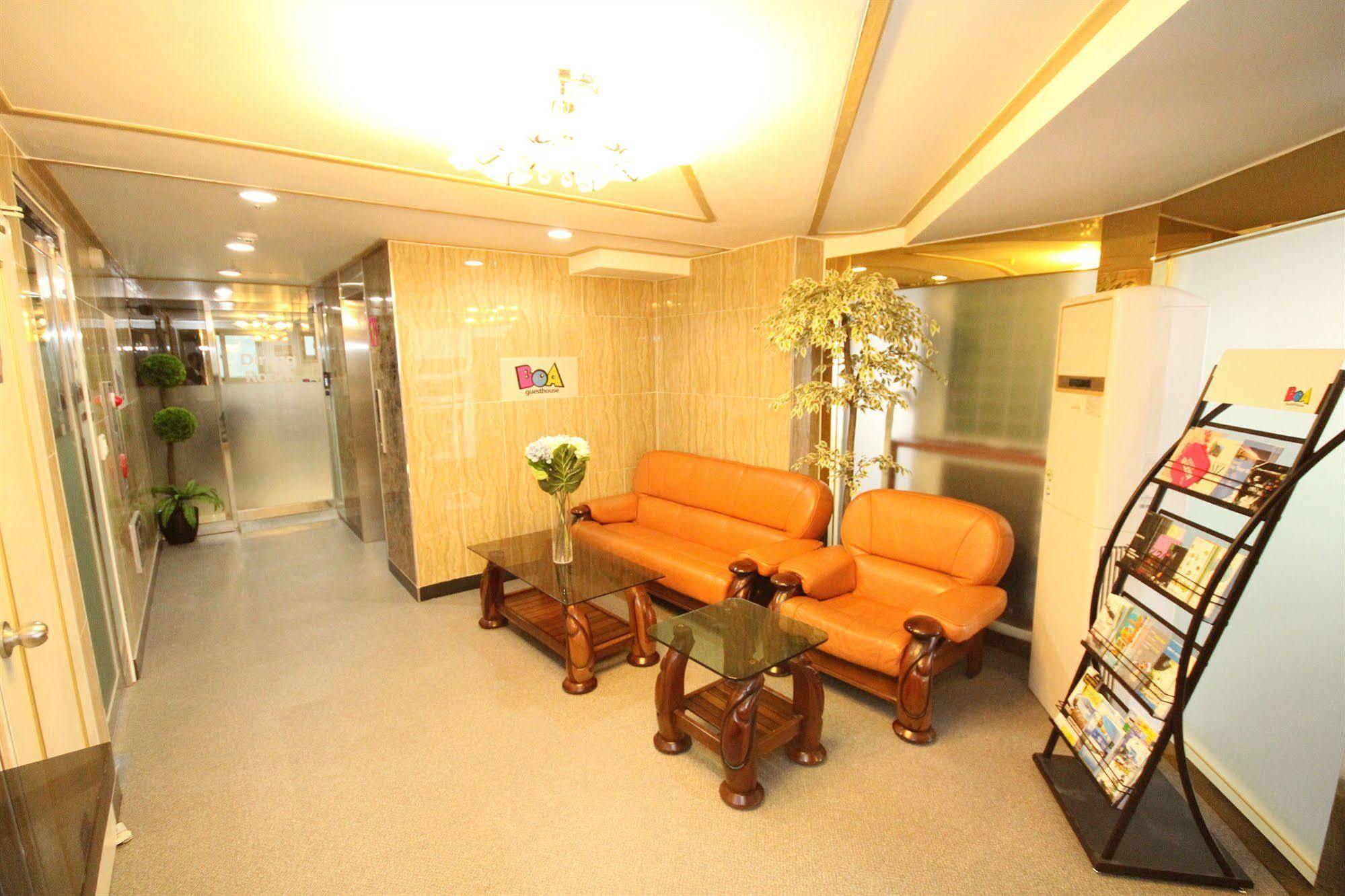 Boa Travel House Hostel Seoul Exterior photo